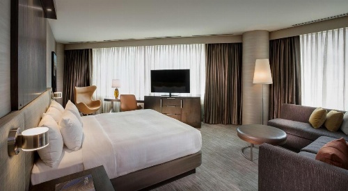 Hyatt Centric Chicago Magnificent Mile image 12