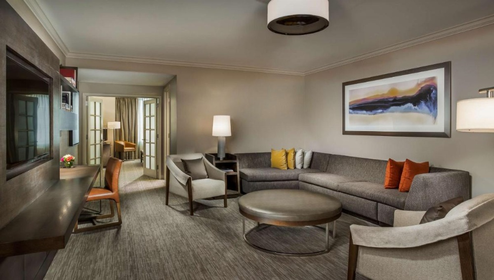 Hyatt Centric Chicago Magnificent Mile Image 19