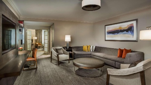 Hyatt Centric Chicago Magnificent Mile image 19